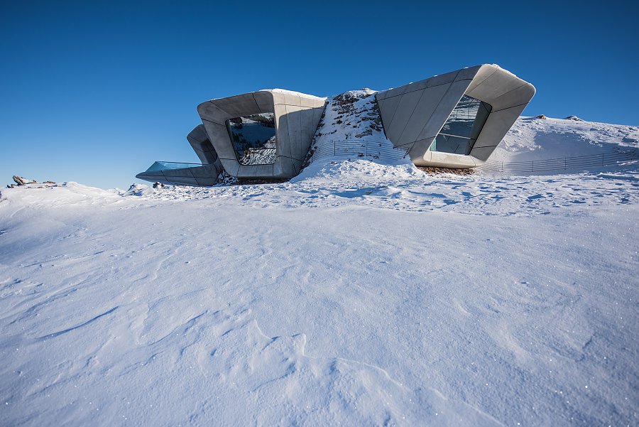 messner trekking arkitrek dolomiti zaha hadid